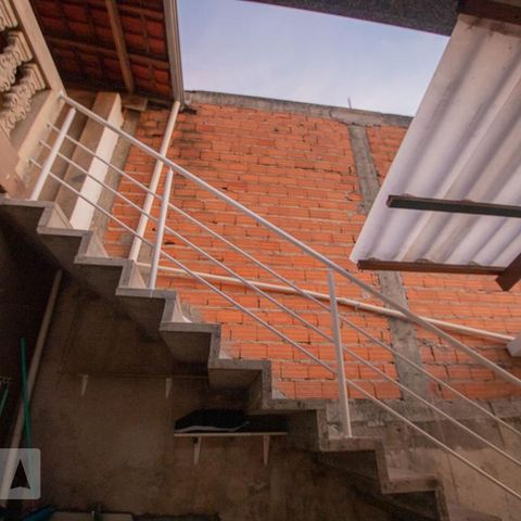 Casa à venda com 165m², 3 quartos e 2 vagasvista