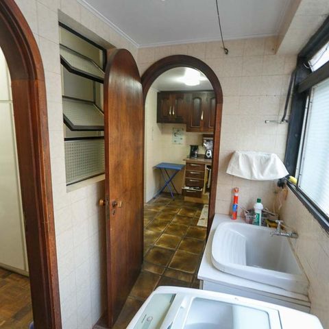 Apartamento para alugar com 176m², 3 quartos e 2 vagasÁrea de Serviço