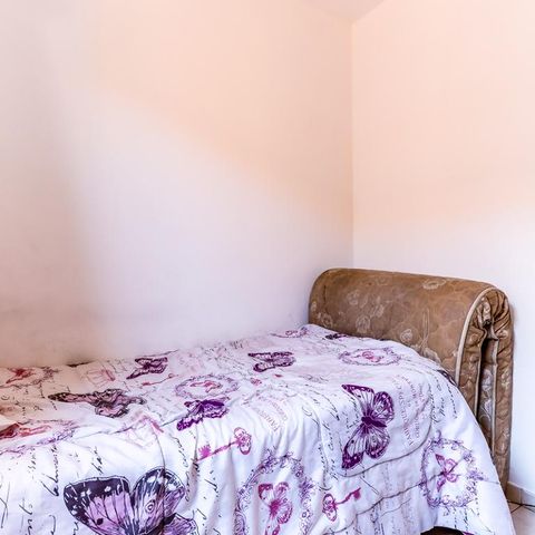 Casa à venda com 130m², 4 quartos e 2 vagas Casa à venda com 130m², 4 quartos e 2 vagasQuarto 3
