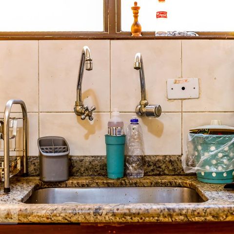 Casa à venda com 130m², 4 quartos e 2 vagas Casa à venda com 130m², 4 quartos e 2 vagasCozinha