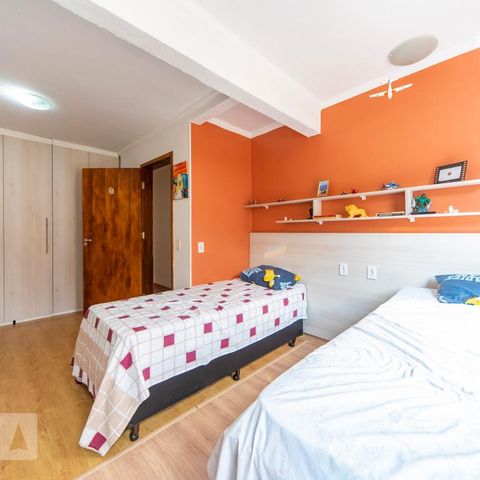Casa à venda com 280m², 3 quartos e 2 vagasQuarto 2