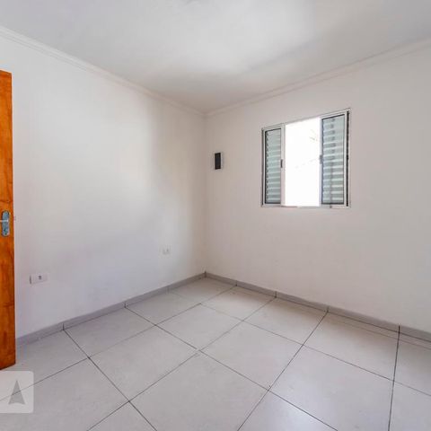 Casa à venda com 280m², 3 quartos e 2 vagasQuarto 2 da Edícula 