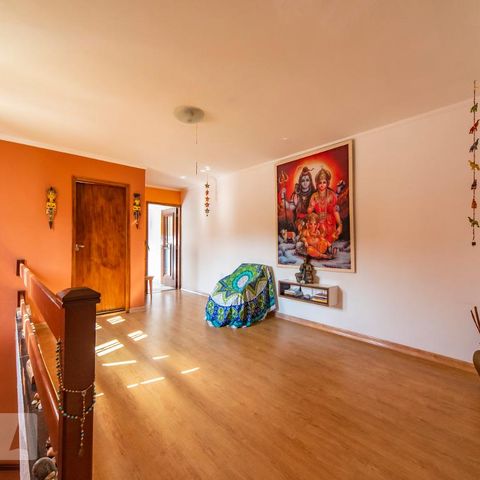 Casa à venda com 280m², 3 quartos e 2 vagasHall da Escada