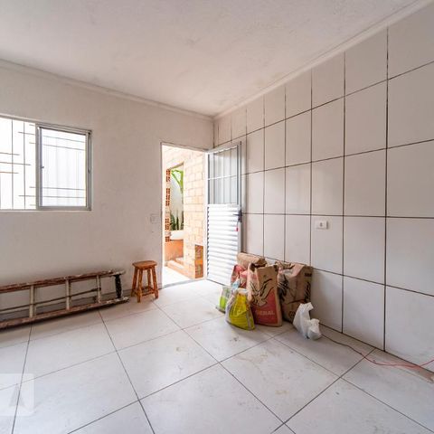 Casa à venda com 280m², 3 quartos e 2 vagasCozinha da Edícula 
