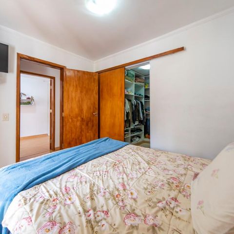 Casa à venda com 280m², 3 quartos e 2 vagasQuarto 3
