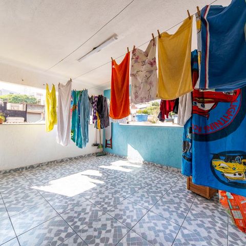 Casa à venda com 280m², 3 quartos e 2 vagasÁrea de Serviço 
