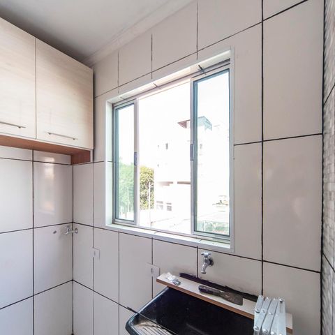 Casa à venda com 280m², 3 quartos e 2 vagasÁrea de Serviço da Edícula 