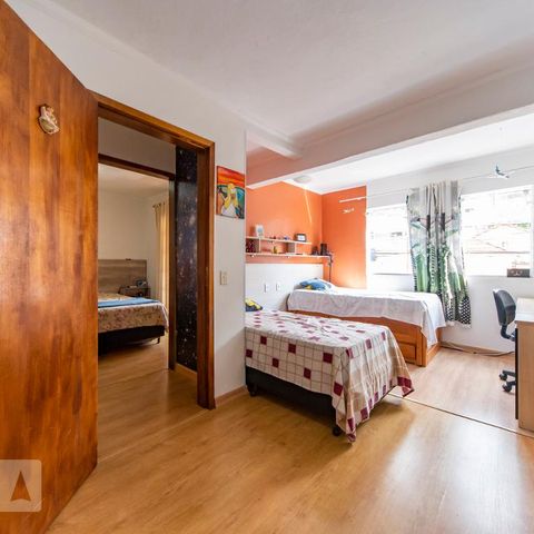 Casa à venda com 280m², 3 quartos e 2 vagasQuarto 2