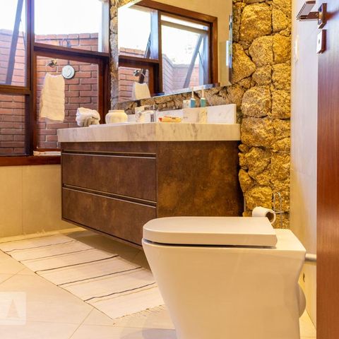 Casa à venda com 320m², 3 quartos e 4 vagasSuíte 3 Banheiro