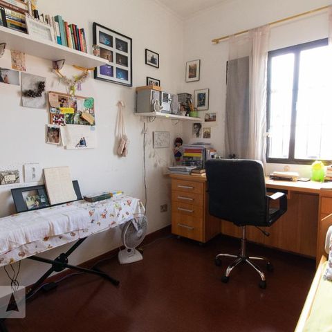Casa à venda com 254m², 3 quartos e 2 vagasQuarto 2