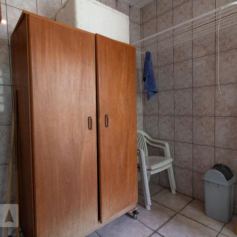 Casa à venda com 254m², 3 quartos e 2 vagasLavanderia