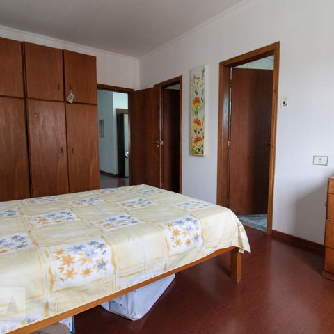 Casa à venda com 254m², 3 quartos e 2 vagasQuarto Suíte
