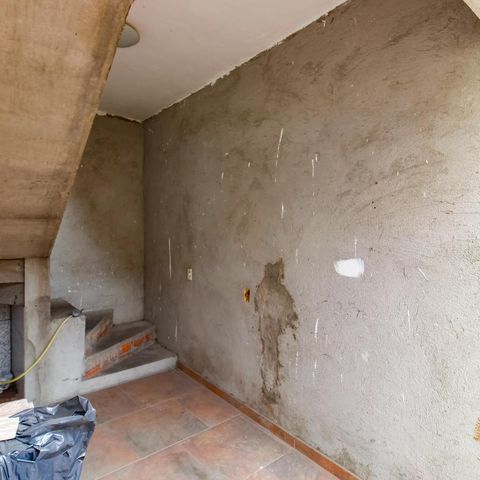 Casa à venda com 50m², 3 quartos e sem vaga Casa à venda com 50m², 3 quartos e sem vagaÁrea de Serviço