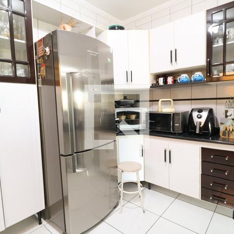 Casa à venda com 250m², 3 quartos e 3 vagasCozinha