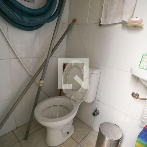 Casa à venda com 250m², 3 quartos e 3 vagas Banheiro da Piscina