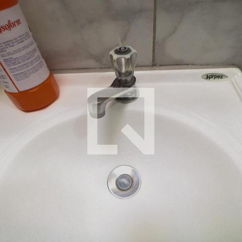 Casa à venda com 250m², 3 quartos e 3 vagasBanheiro