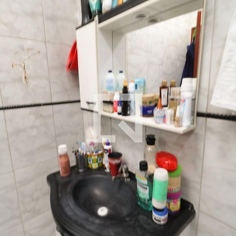 Casa à venda com 250m², 3 quartos e 3 vagasBanheiro da Suíte 2