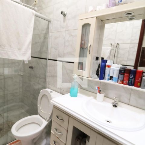 Casa à venda com 250m², 3 quartos e 3 vagasBanheiro da Suíte 1