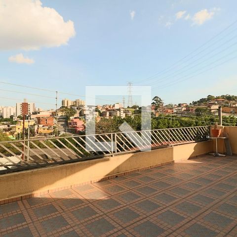 Casa à venda com 250m², 3 quartos e 3 vagasVaranda