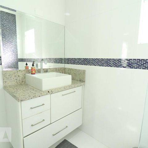 Casa à venda com 135m², 3 quartos e 2 vagasBanheiro 2