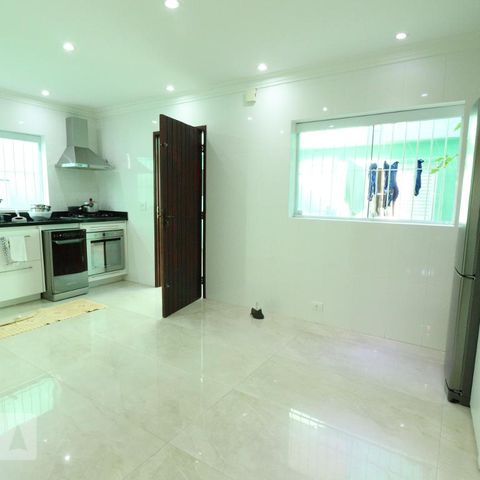 Casa à venda com 135m², 3 quartos e 2 vagasCozinha