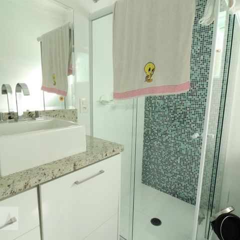 Casa à venda com 135m², 3 quartos e 2 vagasBanheiro 1