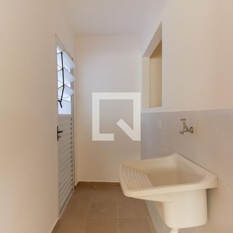 Apartamento à venda com 30m², 1 quarto e sem vagaÁrea de Serviço