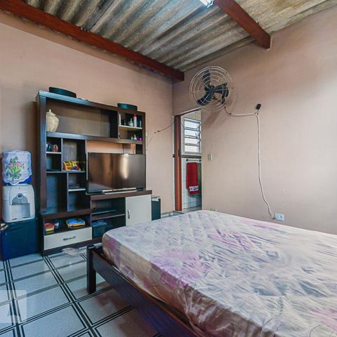 Casa à venda com 300m², 4 quartos e 2 vagasSuite 1