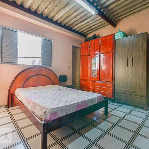 Casa à venda com 300m², 4 quartos e 2 vagasSuite 1