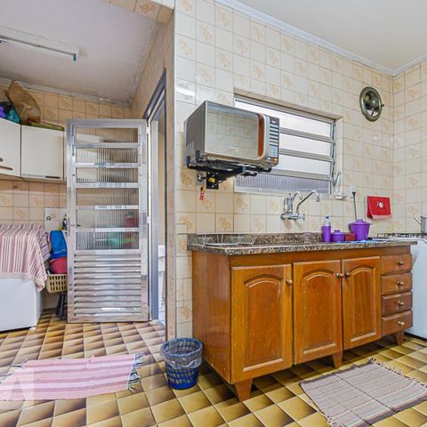 Casa à venda com 300m², 4 quartos e 2 vagasCozinha