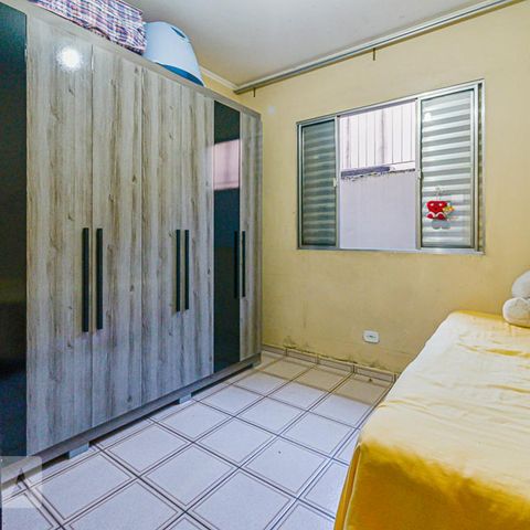Casa à venda com 300m², 4 quartos e 2 vagasQuarto 2