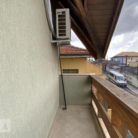 Casa à venda com 146m², 3 quartos e 4 vagasSuíte 1 - Varanda