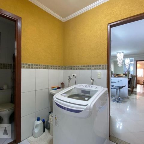 Casa à venda com 146m², 3 quartos e 4 vagasÁrea de Serviço