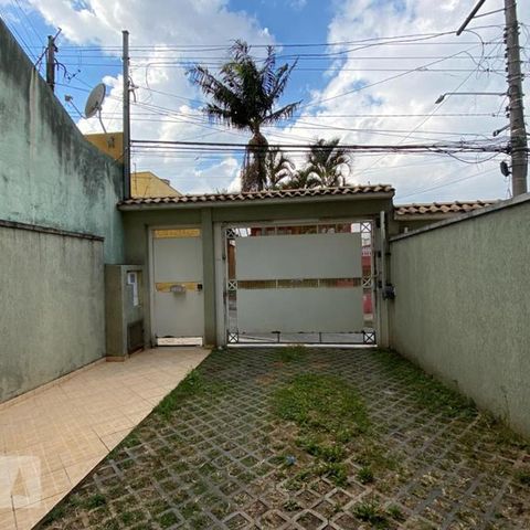 Casa à venda com 146m², 3 quartos e 4 vagasGaragem
