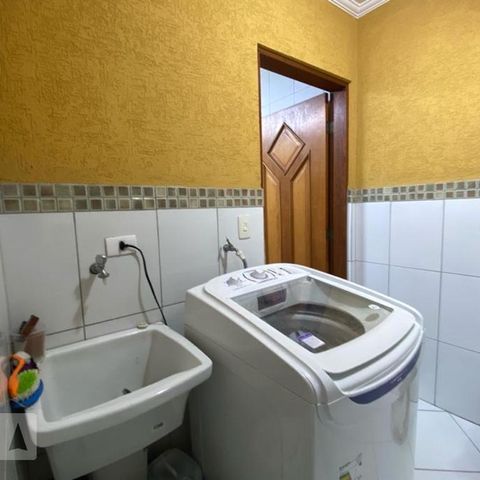 Casa à venda com 146m², 3 quartos e 4 vagasÁrea de Serviço