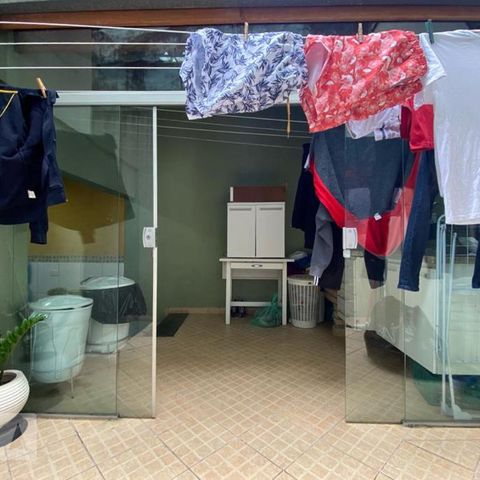 Casa à venda com 146m², 3 quartos e 4 vagasQuintal