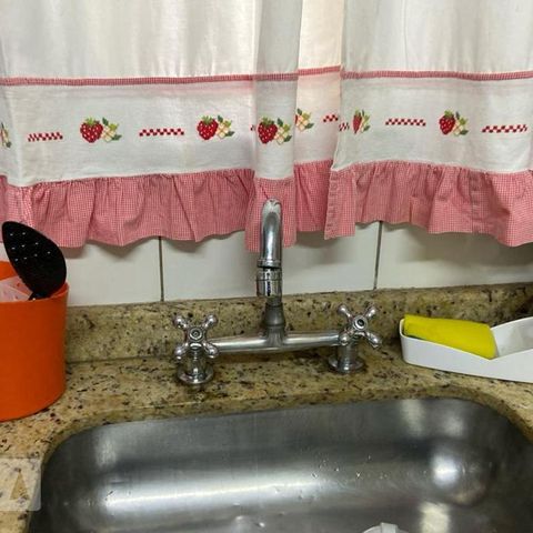 Casa à venda com 146m², 3 quartos e 4 vagasCozinha - Torneira