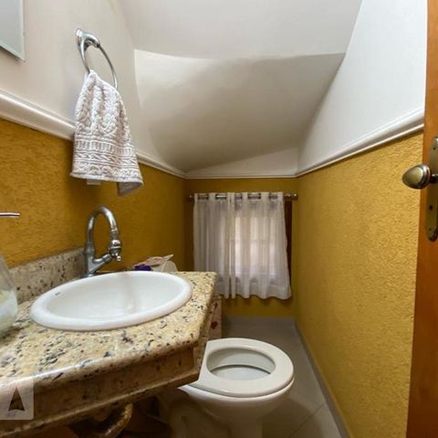 Casa à venda com 146m², 3 quartos e 4 vagasLavabo