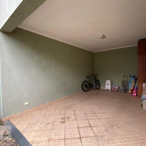 Casa à venda com 146m², 3 quartos e 4 vagasGaragem