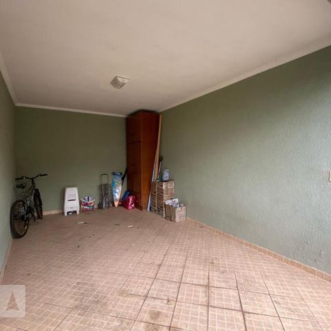 Casa à venda com 146m², 3 quartos e 4 vagasGaragem
