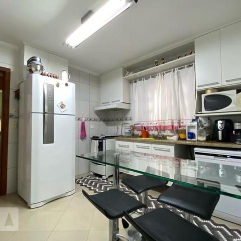 Casa à venda com 146m², 3 quartos e 4 vagasCozinha