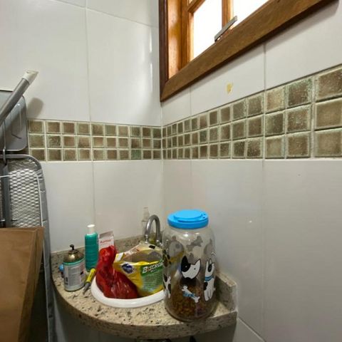Casa à venda com 146m², 3 quartos e 4 vagasBanheiro de Serviço