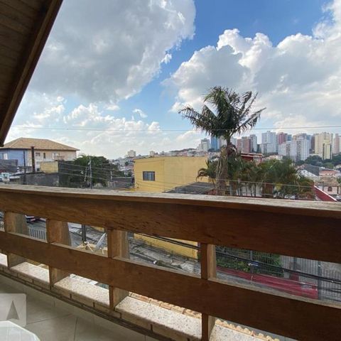 Casa à venda com 146m², 3 quartos e 4 vagasSuíte 1 - Varanda