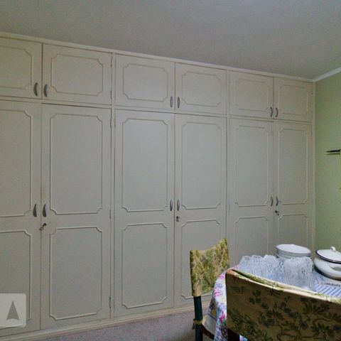 Casa para alugar com 350m², 3 quartos e 4 vagasSuíte 