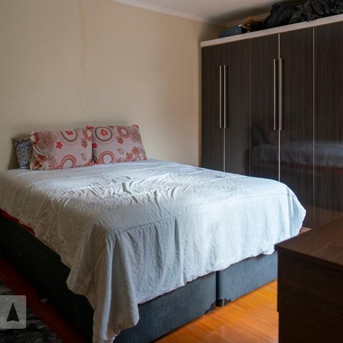 Casa à venda com 148m², 4 quartos e 2 vagasQuarto 3