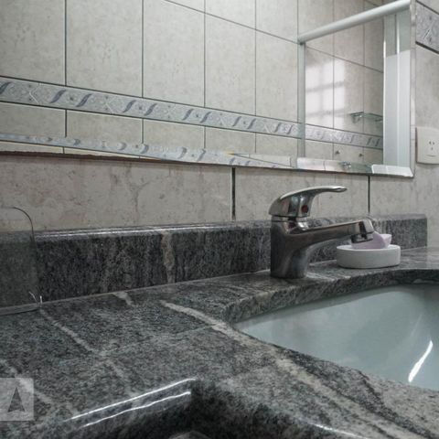 Casa à venda com 379m², 5 quartos e 3 vagas Casa à venda com 379m², 5 quartos e 3 vagasBanheiro 2 - Torneira