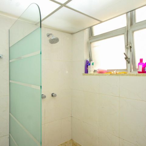 Apartamento à venda com 320m², 3 quartos e 3 vagasBanheiro- Suite