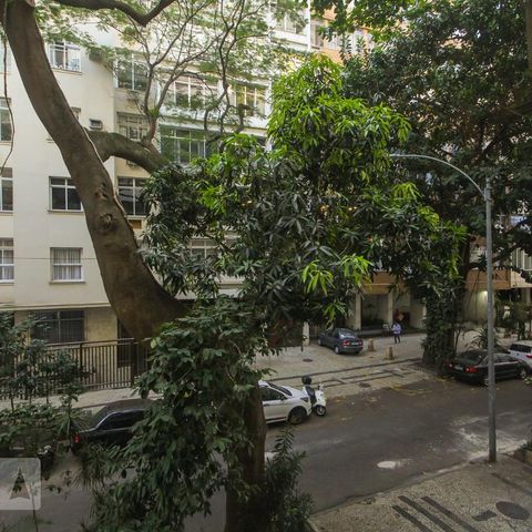 Apartamento à venda com 320m², 3 quartos e 3 vagasVista