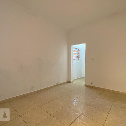 Apartamento para alugar com 70m², 1 quarto e 1 vagaSala