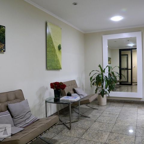 Apartamento para alugar com 256m², 4 quartos e 5 vagasHall social